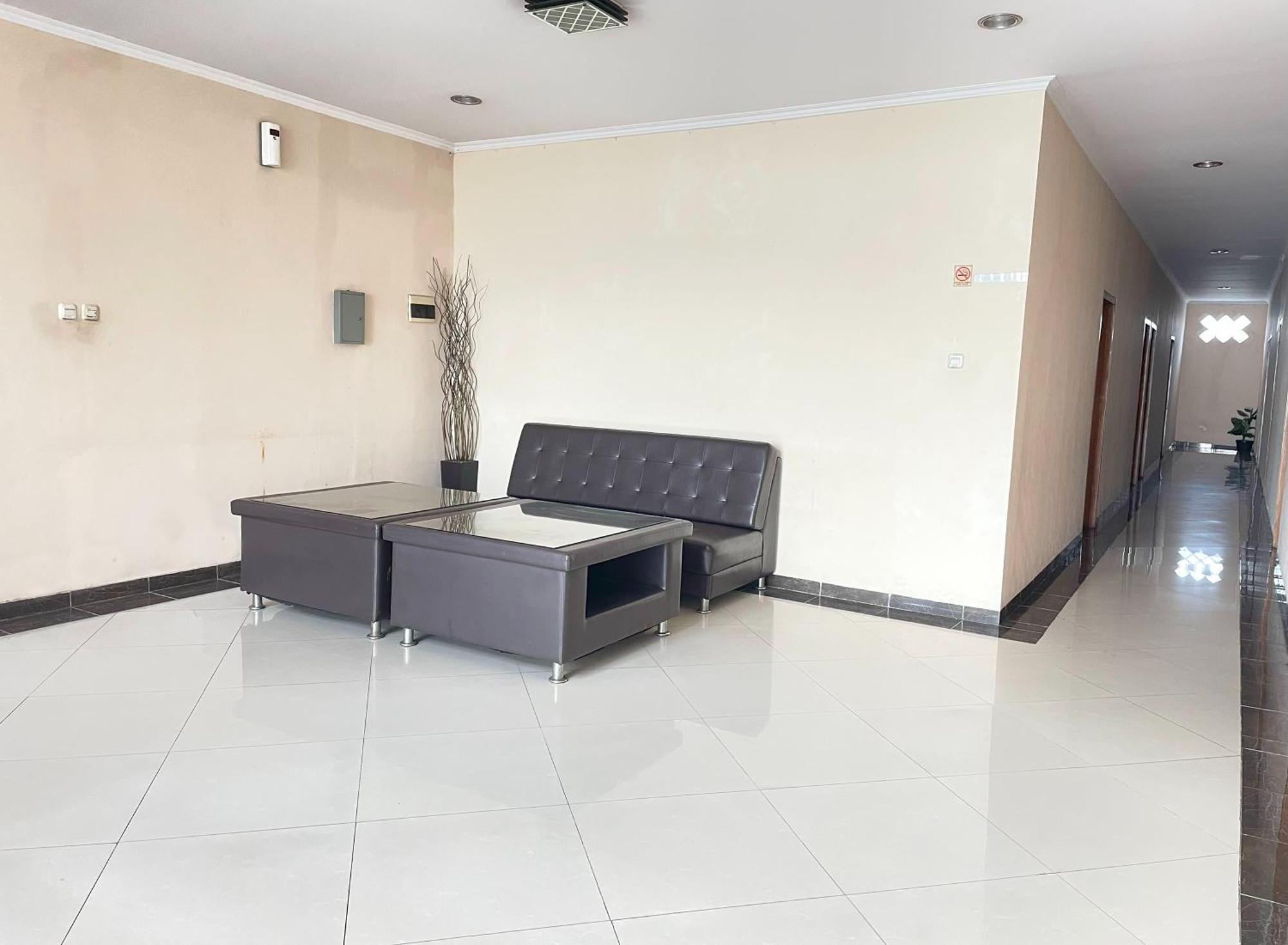 Hotel Cemara Hijau Bandung Bagian luar foto